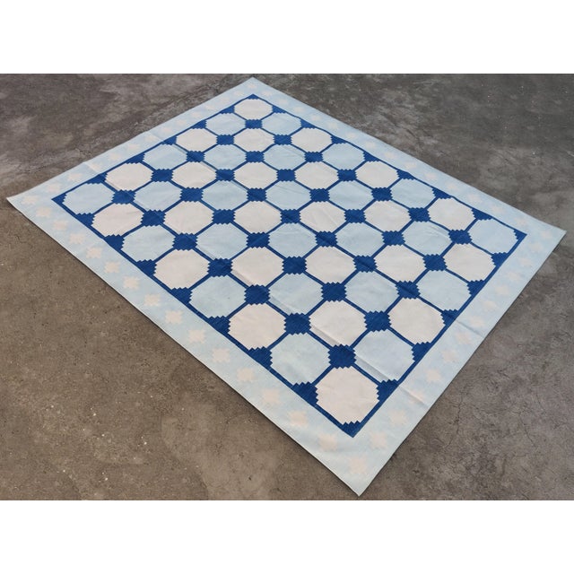 Mid-Century Modern Handmade Cotton Natural Vegetable Dyed Reversible Light and Indigo Blue and White Box Pattern Vista Rug - 8'x10' For Sale - Image 3 of 11