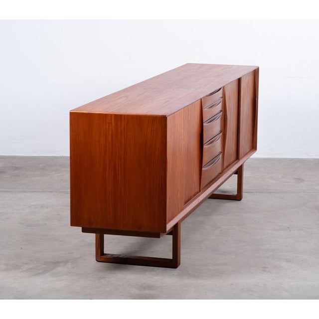 Wood Danish Teak Sideboard by Arne Vodder for Skovby Møbelfabrik, 1960s For Sale - Image 7 of 13