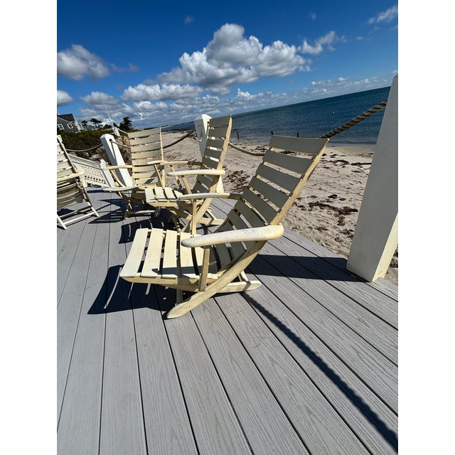 White Confort adjustable chair. These chair are very comfortable, and with 5 positions to select, they perfect for a table...