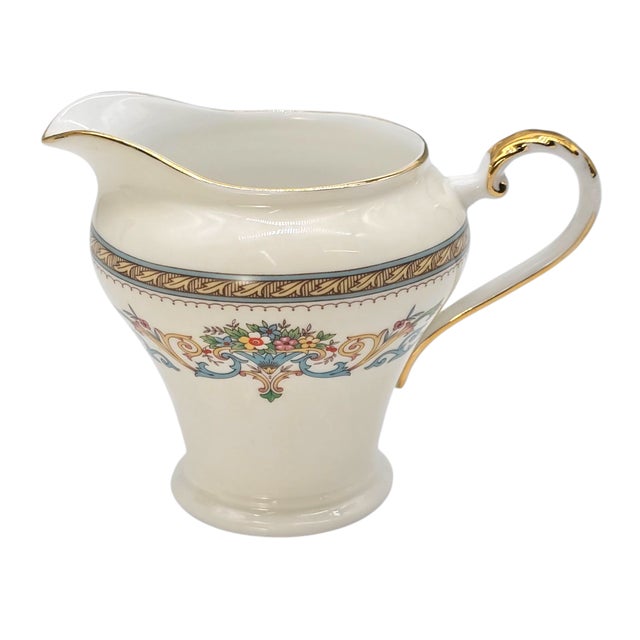 English Vintage Aynsley “Henley” Fine Bone China Creamer & Sugar Bowl – Gold Trim English Tea Service Set For Sale - Image 3 of 9