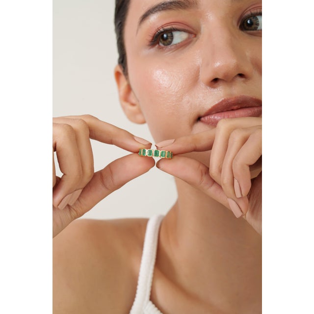 Not Yet Made - Made To Order 1.61ct Octagon Cut Emerald Bezel Set Stackable Band Ring Size 4 in 14k Gold For Sale - Image 5 of 16