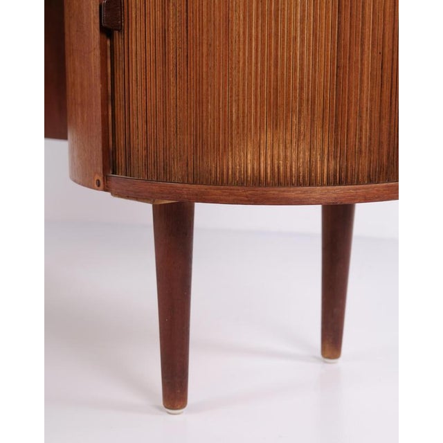 Wood Model 54 Kidney Desk in Teak with Bar Cabinet from Feldballes Møbelfabrik, 1960s For Sale - Image 7 of 11