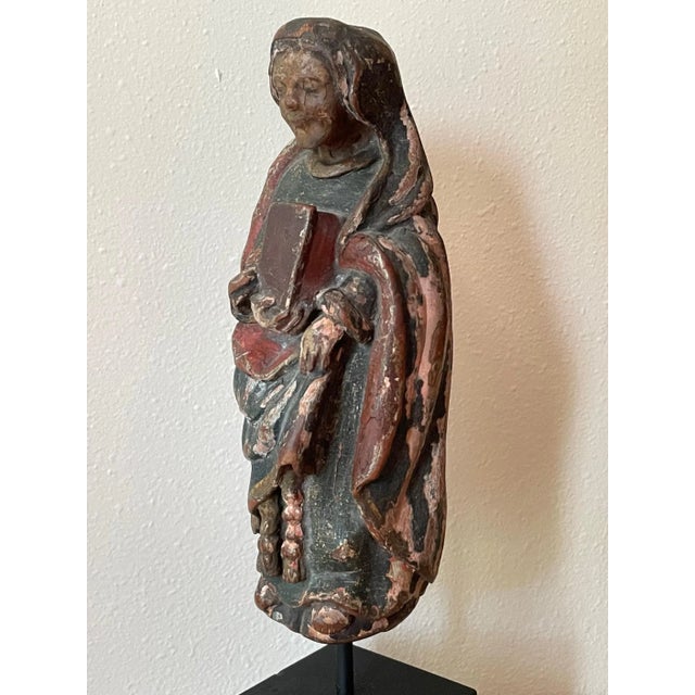 12th Century Romanesque Wood Sculpture of the Virgin Mary. For Sale - Image 4 of 13