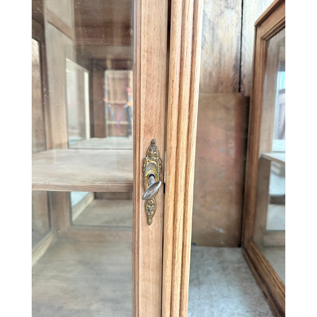 Small Art Deco Oak Display Cabinets, 1920s, Set of 2 For Sale - Image 10 of 18