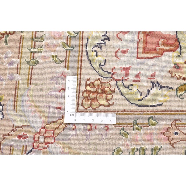 Middle Eastern Hand-Knotted Tabriz Rug For Sale - Image 4 of 6