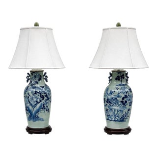 Pair of Large-Scale Vintage Chinese Blue & White Porcelain Chinoiserie Table Lamps For Sale
