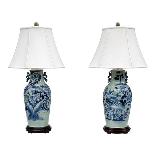 Pair of Large-Scale Vintage Chinese Blue & White Porcelain Chinoiserie Table Lamps For Sale