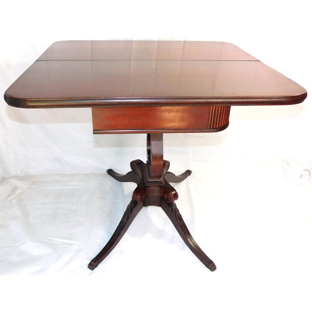 Late 1930s Vintage Lexington Chair Company Mahogany Veneer Lyre Flip-Top Game Table For Sale - Image 11 of 18