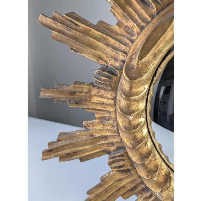 Glass Carved Giltwood Sunburst Convex Wall Mirror, 1950s For Sale - Image 7 of 9