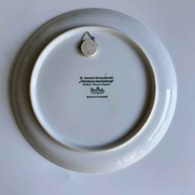 Rosenthal Hand-Painted Christmas Plate by Georg Küspert for Rosenthal, 1974 For Sale - Image 4 of 4