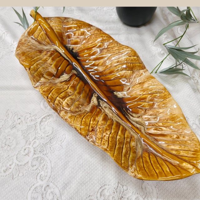 Maurice of California 1950s Gold Leaf Tray Mid Century Modern Ceramic Banana Leaf Platter 20” For Sale - Image 12 of 14