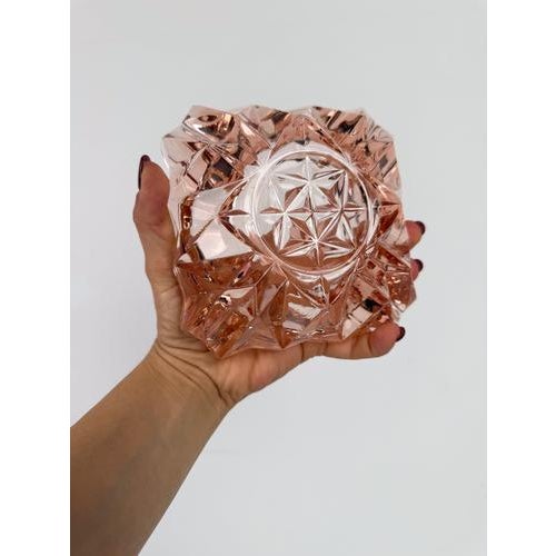 Vintage French Peach-Pink Diamond-Cut Glass Ashtray, 1950s For Sale - Image 9 of 18