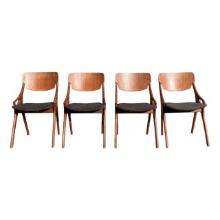 Chairs by Arne Hovmand Olsen for Mogens Kold, 1960s, Set of 4 For Sale