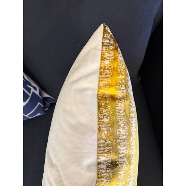 Hand Dyed Gold Velvet Ikat Design Pillow With New Insert For Sale In Miami - Image 6 of 8