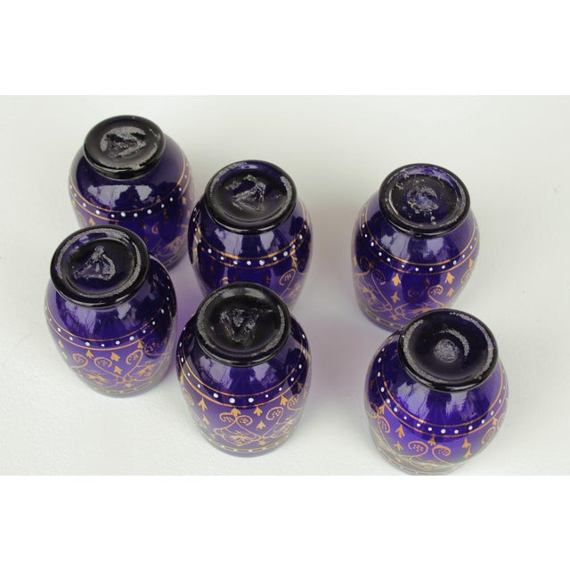 1960s Italian Drinking Cups in Cobalt Blue Glass with Gilt Decor, 1960s, Set of 6 For Sale - Image 5 of 7