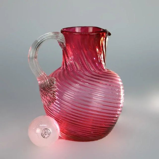 Cranberry Swirl Glass Water Pitcher With Applied Glass Handle 20thC For Sale - Image 4 of 10