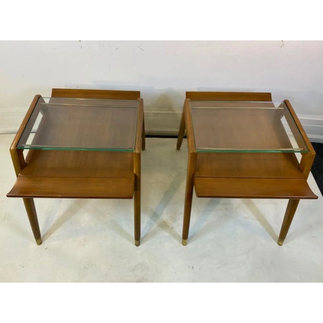 Modern Mid 20th Century Modernist End Tables in the Manner of Ico Parisi - A Pair For Sale - Image 3 of 5