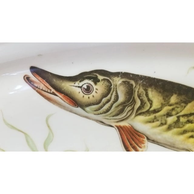 1960s French Hand-Painted Porcelain Fish Platter For Sale - Image 4 of 10