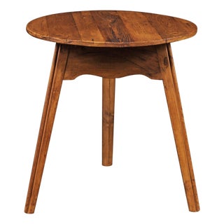 English Turn of the Century Pine Cricket Table with Scalloped Apron, circa 1900 For Sale