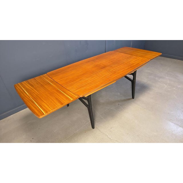 Wood Mid-Century Modern Italian Extendable Dining Table, 1950s For Sale - Image 7 of 11