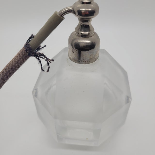 Vintage Marcel Franck France Frosted Glass Geometric Perfume Atomizer Bottle For Sale - Image 6 of 12