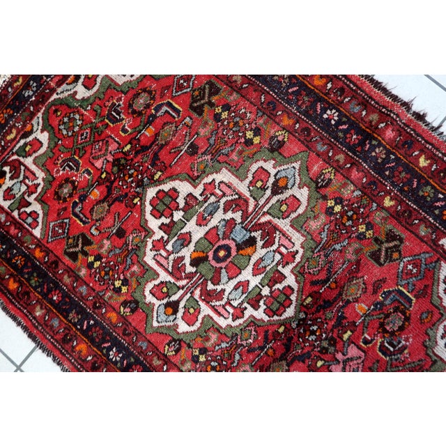1920s 1920s, Antique Persian Hamadan Rug, Floral Medallion, 3 X 5 For Sale - Image 5 of 12