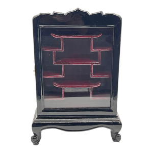 Vintage Chinoiserie Lacquered Wood Tabletop Display Cabinet / Mini Altar Shelf
