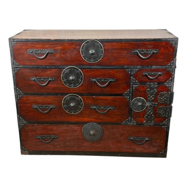 Late 19th Century Japanese Tansu Chest For Sale