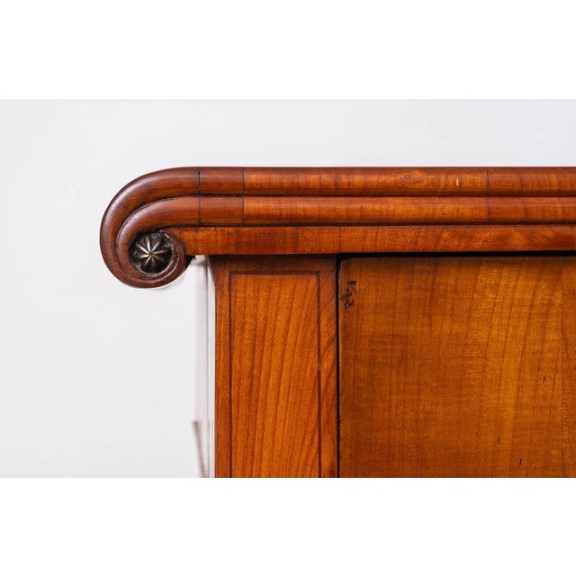 Wood Biedermeier Chest of Drawers in Cherry Wood, 1800s For Sale - Image 7 of 11
