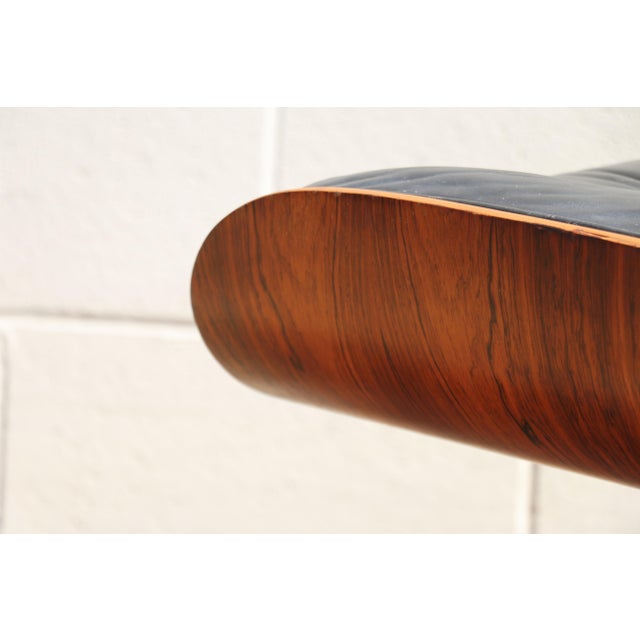 1960s Herman Miller Eames Lounge Chair & Ottoman in Brazilian Rosewood and Black Leather For Sale - Image 15 of 18