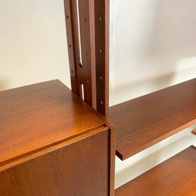 1950s Mid-Century Bookcase attributed to Franco Albini, Italy, 1950s For Sale - Image 5 of 18