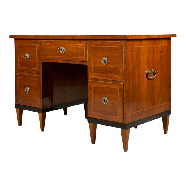 Biedermeier Desk in Walnut Veneer, 1830 For Sale