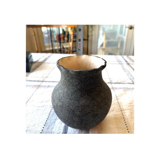 Black Vintage Native American Hand Coiled Hand Painted Acoma Pueblo Pottery Jay Vallo For Sale - Image 8 of 9