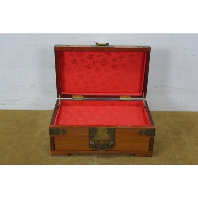 Late 20th Century George Zee Chinese Chinoiserie Rosewood Brass Longevity Jewelry Chest Box 12" For Sale - Image 11 of 17