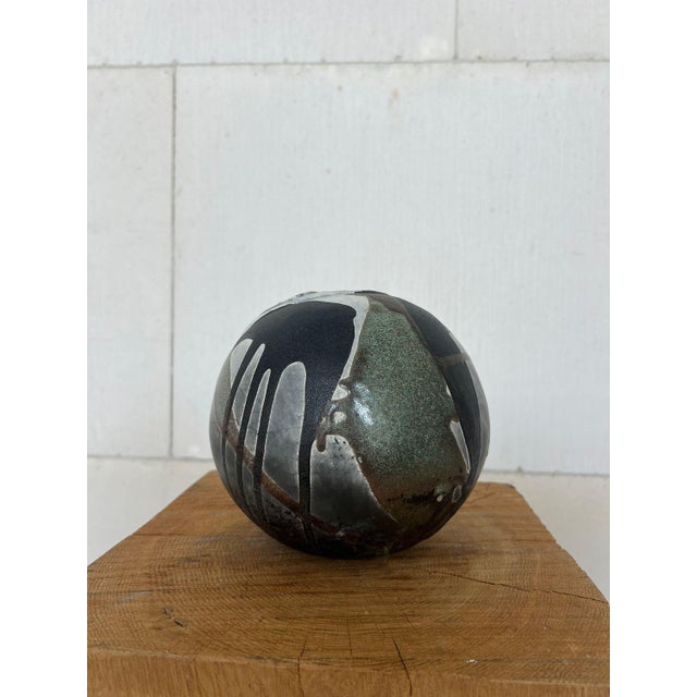 1970s Vintage Handmade Studio Ceramic Vase, 1970s For Sale - Image 5 of 5