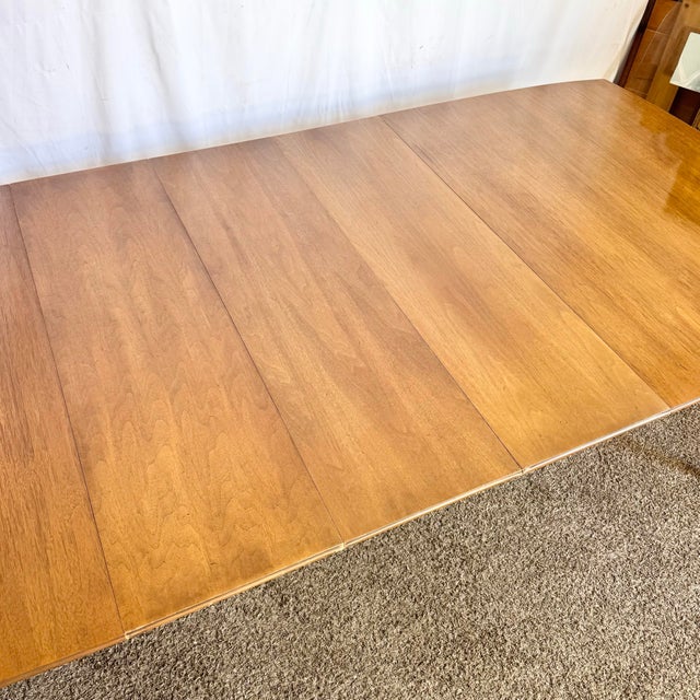 Mid-Century Modern Mid Century Modern Extendable Walnut Dining Table For Sale - Image 3 of 5