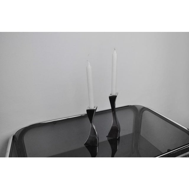 Swan Candlesticks attributed to Matthew Hilton, England, 1980, Set of 2 For Sale - Image 4 of 9