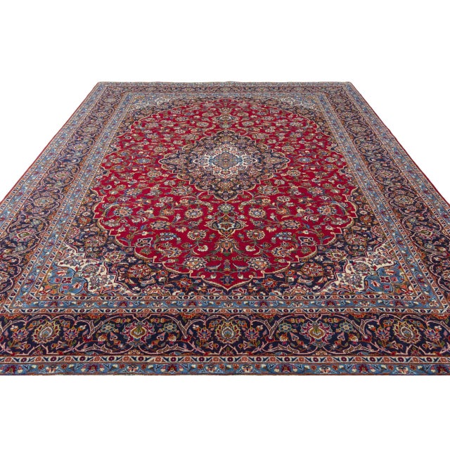 Hand-Knotted Oriental Rug in Red For Sale - Image 4 of 12