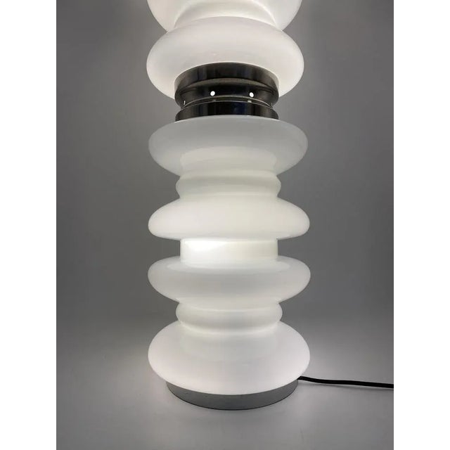 Floor Lamp in White Satined Glass by Carlo Nason for Mazzega, 1970s For Sale - Image 3 of 12
