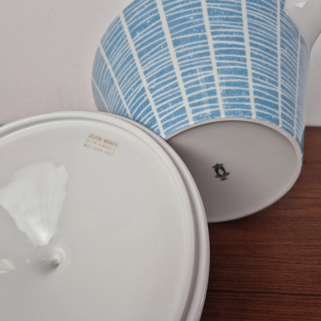 1960s Form 511 Soup Tureen in Porcelain by Heinrich Löffelhardt for Schönwald, Germany, 1960s For Sale - Image 5 of 10