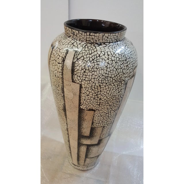 Maitland Smith Black & Cream Eggshell Vase For Sale In New York - Image 6 of 6