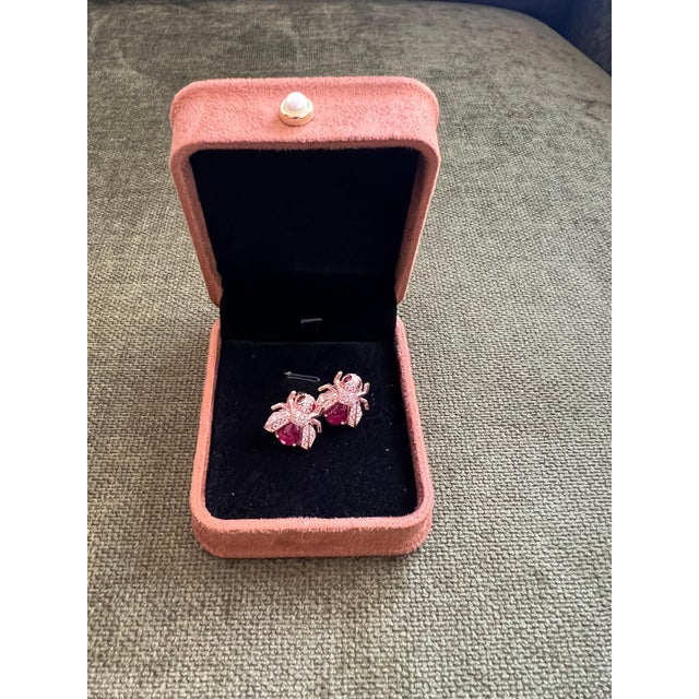 Pink Bochic “Orient” Natural Ruby & Topaz Earrings Set In 18K Yellow Gold & Silver, 2 pieces For Sale - Image 8 of 12