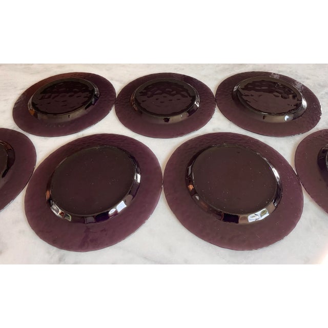 1970s Italian Studio Bormioli Rocco Purple Art Glass Dinner Plates - Set of 7 For Sale - Image 10 of 11