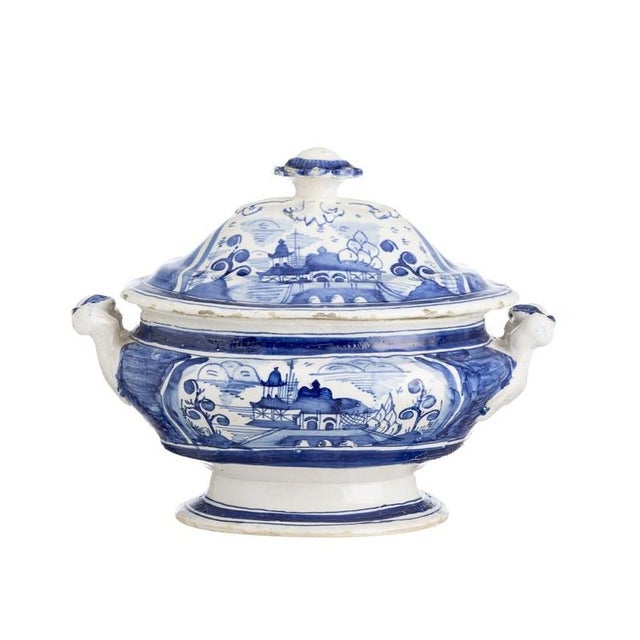 Earthenware Tureen from Miragaia, 19th Century For Sale - Image 6 of 6