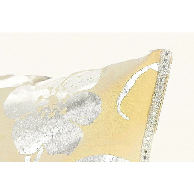 You may look for handmade pillow covers which are durable, distinctive and elegant plus glamorous styles to stand out your...