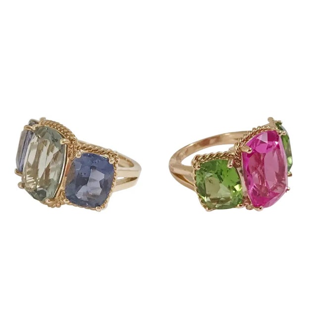 Light Pink Christina Addison 18kt Yellow Gold Three Stone Ring With Pink Topaz and Blue Topaz and Rope Twist Border For Sale - Image 8 of 12
