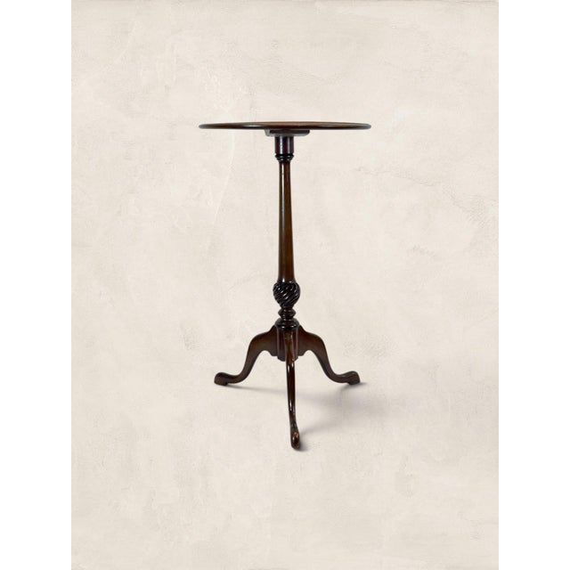 Early 19th Century Antique English Mahogany Tripod Occasional Table For Sale In Tampa - Image 6 of 9