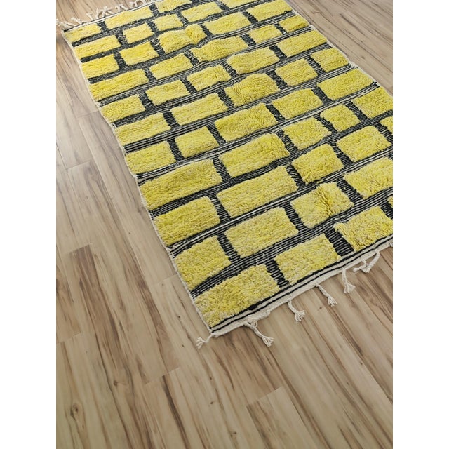 Contemporary Chartreuse Green Wool Moroccan Rug For Sale In Boston - Image 6 of 12