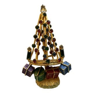 Warner 3 Dimensional Christmas Tree Pin For Sale