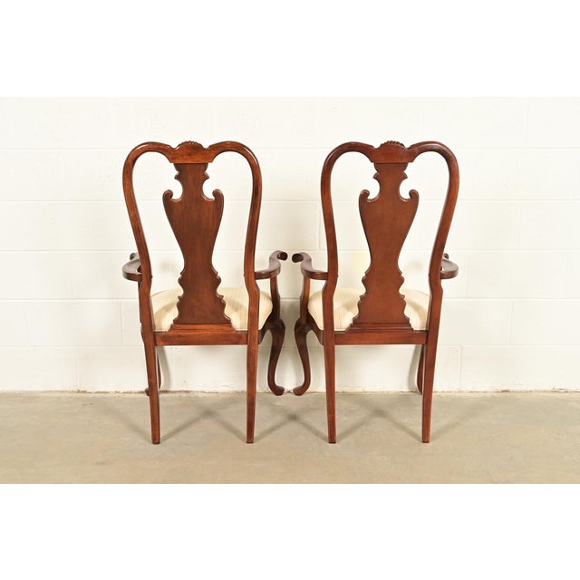 Thomasville Queen Anne Carved Solid Mahogany Dining Chairs, Set of Eight For Sale - Image 13 of 15